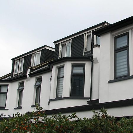 Park House Serviced Apartments Харроу Экстерьер фото