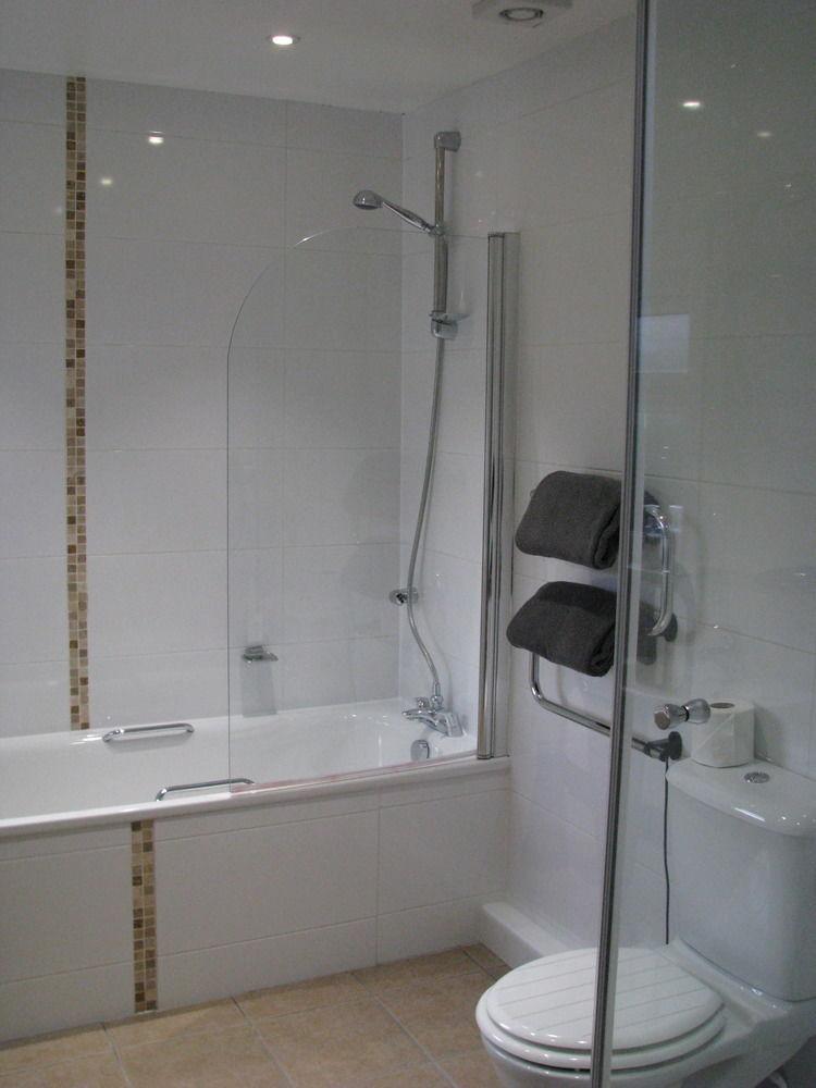 Park House Serviced Apartments Харроу Экстерьер фото
