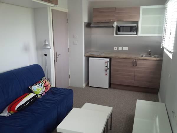 Park House Serviced Apartments Харроу Экстерьер фото